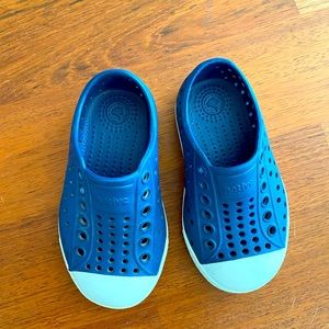 Native Toddler Shoes size 6